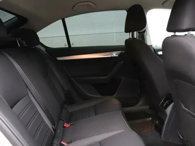 Skoda Octavia, III — фото 14