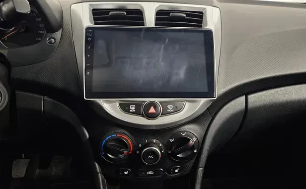 Hyundai Solaris, I Рестайлинг — фото 8