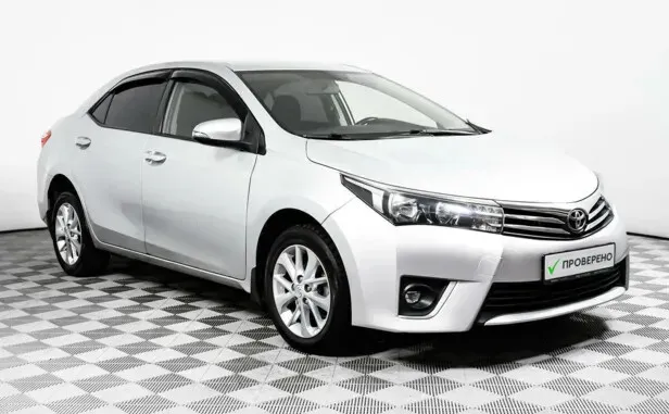 Toyota Corolla, XI (E160, E170, E180) — фото 3