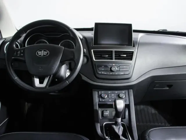 FAW Besturn X40, I — фото 11