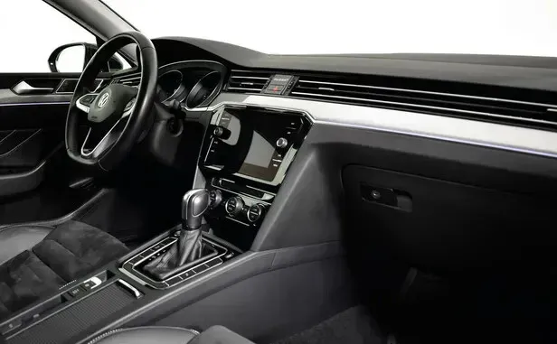 Volkswagen Passat, B8 Рестайлинг — фото 7