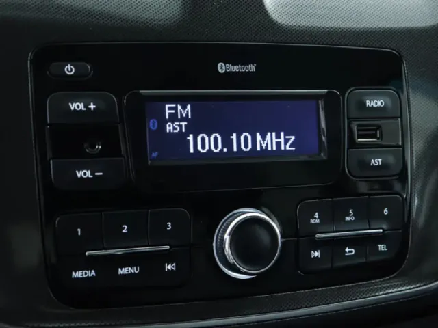 Renault Sandero, II Рестайлинг — фото 23