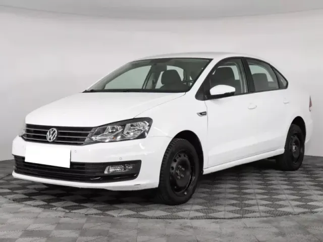 Volkswagen Polo, V Рестайлинг — фото 1