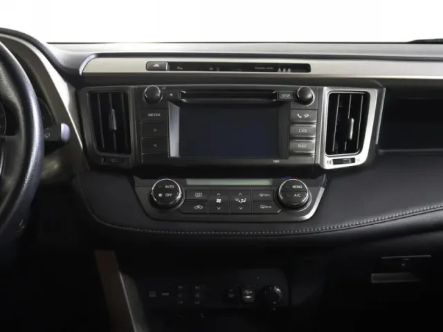 Toyota RAV4, IV (XA40) — фото 17