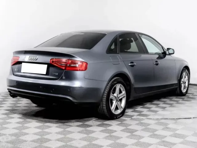 Audi A4, IV (B8) Рестайлинг — фото 4