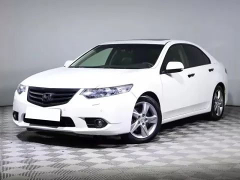Honda Accord, VIII Рестайлинг — фото 1