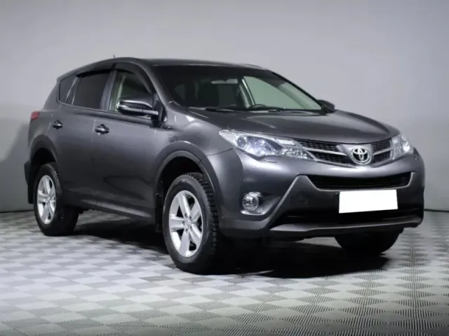 Toyota RAV4, IV (XA40) — фото 3