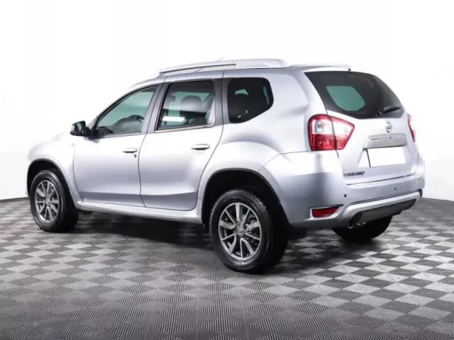 Nissan Terrano, III (D10) — фото 7