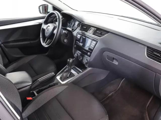 Skoda Octavia, III (A7) Рестайлинг — фото 9