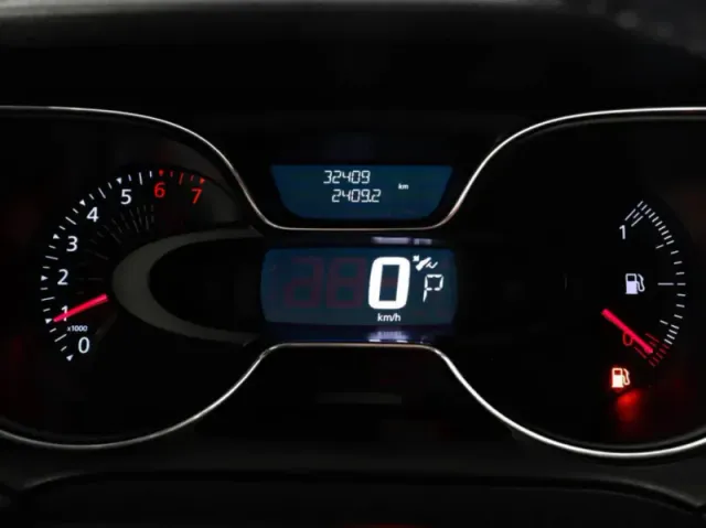 Renault Kaptur, I — фото 14