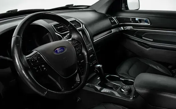 Ford Explorer, V Рестайлинг — фото 5