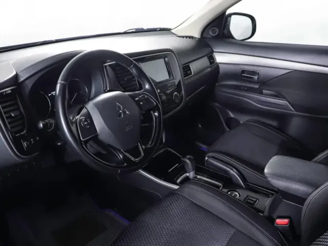 Mitsubishi Outlander, III Рестайлинг 2 — фото 13