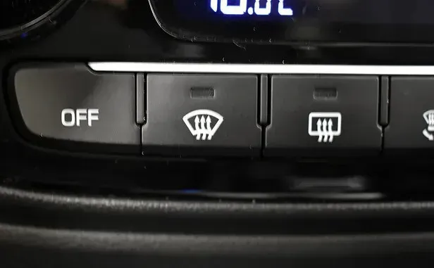 Hyundai Solaris, II Рестайлинг — фото 9
