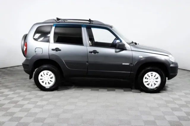 Chevrolet Niva — фото 4