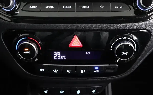 Hyundai Solaris, II Рестайлинг — фото 32