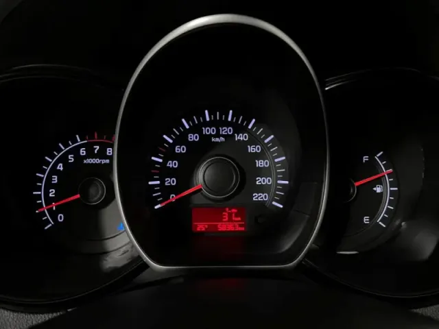 Kia Rio, III Рестайлинг — фото 8