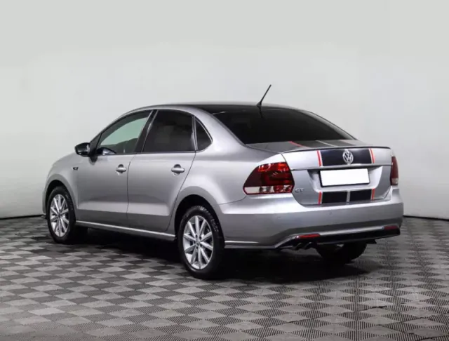 Volkswagen Polo, V Рестайлинг — фото 7