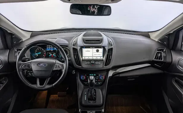 Ford Kuga, II Рестайлинг — фото 7