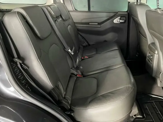 Nissan Pathfinder, III — фото 7