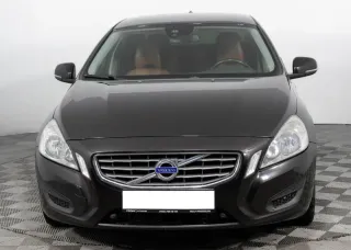 Volvo S60, II — фото 1