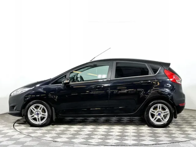 Ford Fiesta, Mk6 Рестайлинг — фото 8