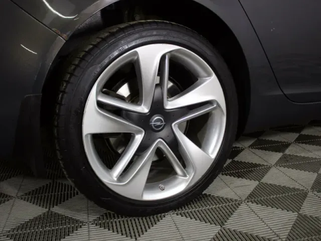 Opel Insignia, I — фото 5