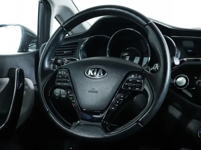 Kia Ceed, II Рестайлинг — фото 16