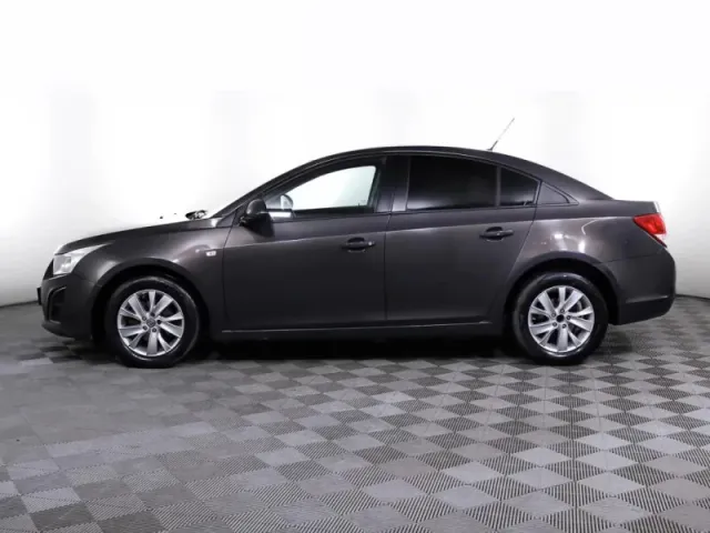 Chevrolet Cruze, I Рестайлинг — фото 8