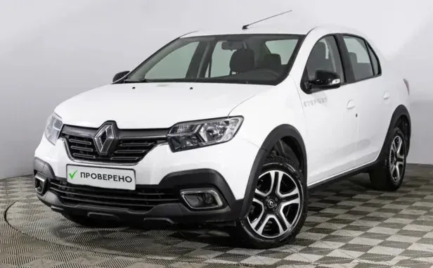 Renault Logan, II Рестайлинг — фото 1