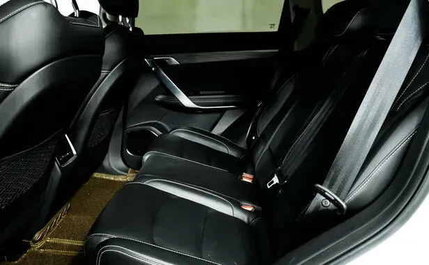 Geely Atlas Pro — фото 6