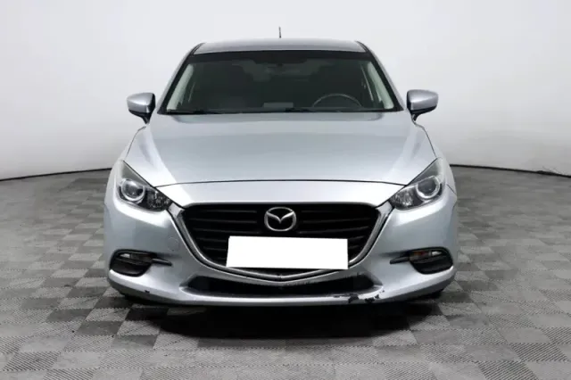 Mazda 3 — фото 2