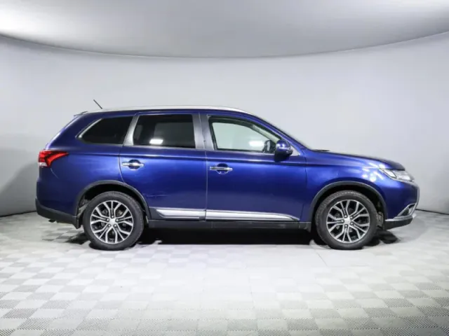 Mitsubishi Outlander, III Рестайлинг 2 — фото 4