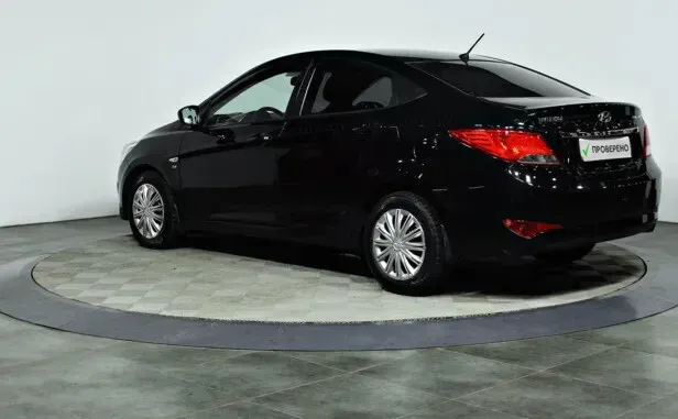 Hyundai Solaris, I Рестайлинг — фото 4