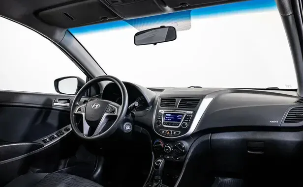 Hyundai Solaris, I Рестайлинг — фото 5