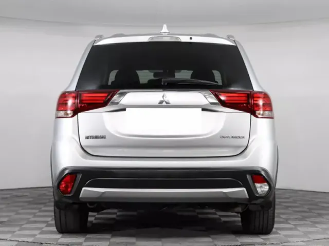 Mitsubishi Outlander, III Рестайлинг 2 — фото 6
