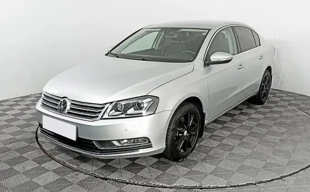 Volkswagen Passat, B7 — фото 1