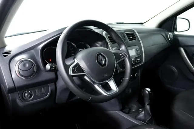 Renault Sandero, II Рестайлинг — фото 13