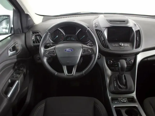 Ford Kuga, II Рестайлинг — фото 5