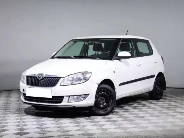 Skoda Fabia, II Рестайлинг — фото 1