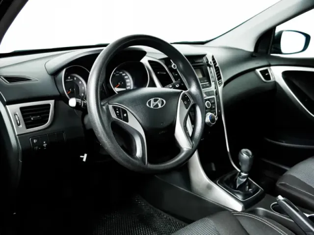 Hyundai i30, II — фото 15