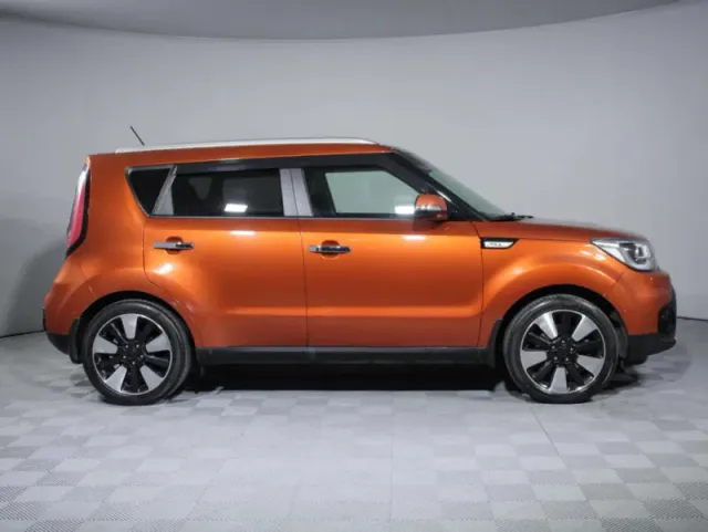 Kia Soul, II Рестайлинг — фото 4