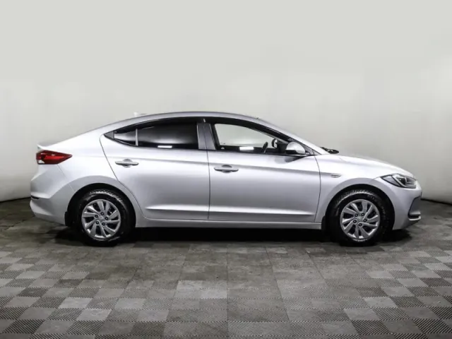 Hyundai Elantra, VI (AD) — фото 4
