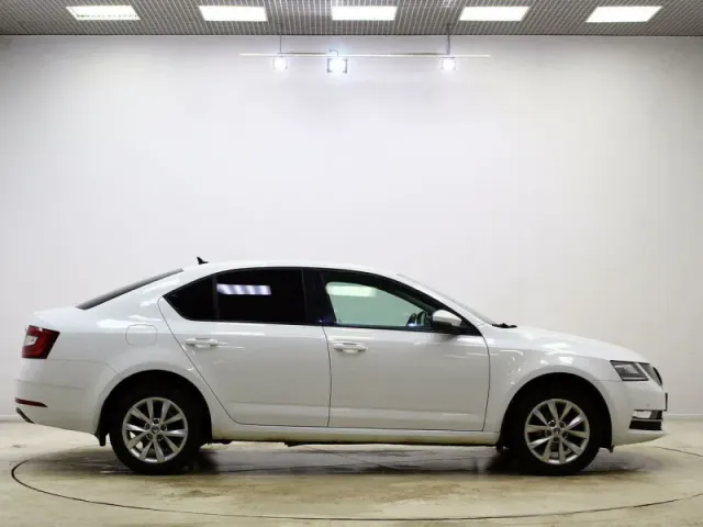 Skoda Octavia, III — фото 2