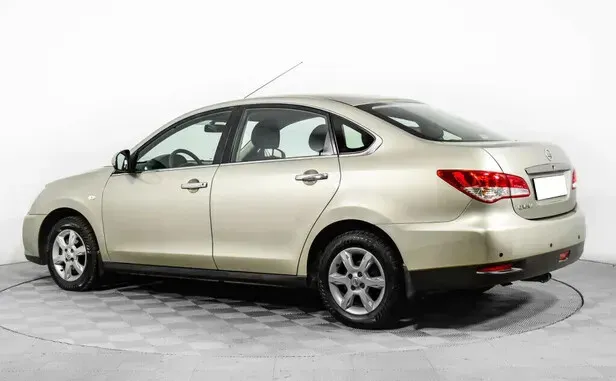 Nissan Almera, III (G15) — фото 4