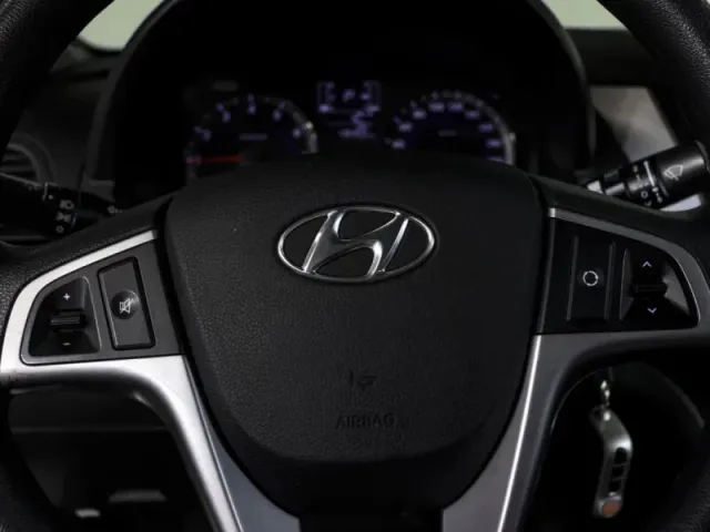 Hyundai Solaris, I Рестайлинг — фото 11