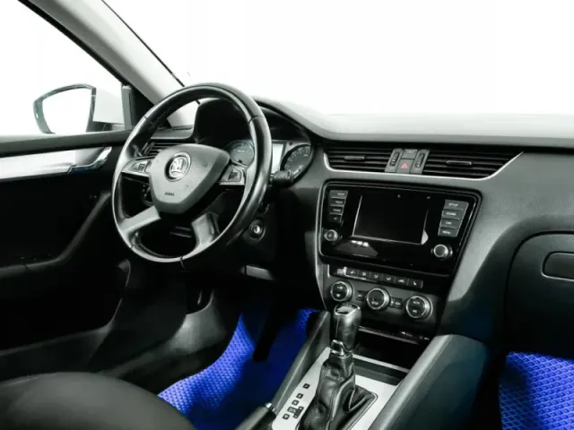 Skoda Octavia, III (A7) — фото 7