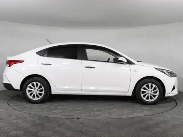 Hyundai Solaris, II Рестайлинг — фото 4