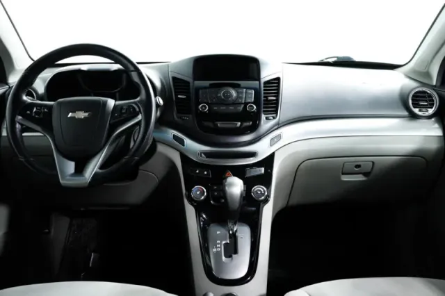 Chevrolet Orlando — фото 11