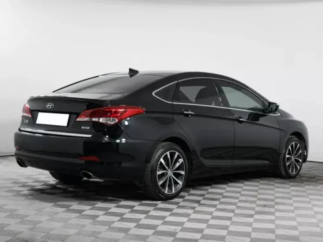 Hyundai i40, I Рестайлинг — фото 4