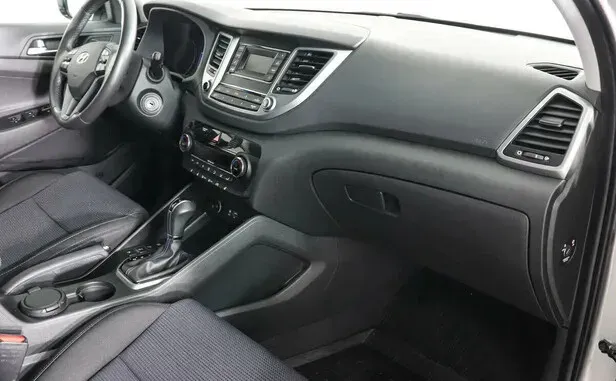 Hyundai Tucson, III — фото 12